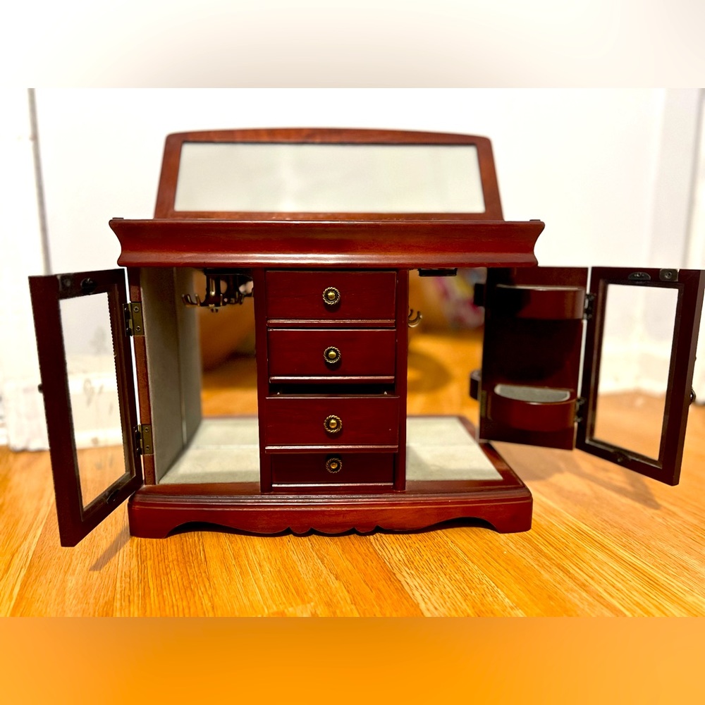 Wooden Jewelry Box. Almost like new.